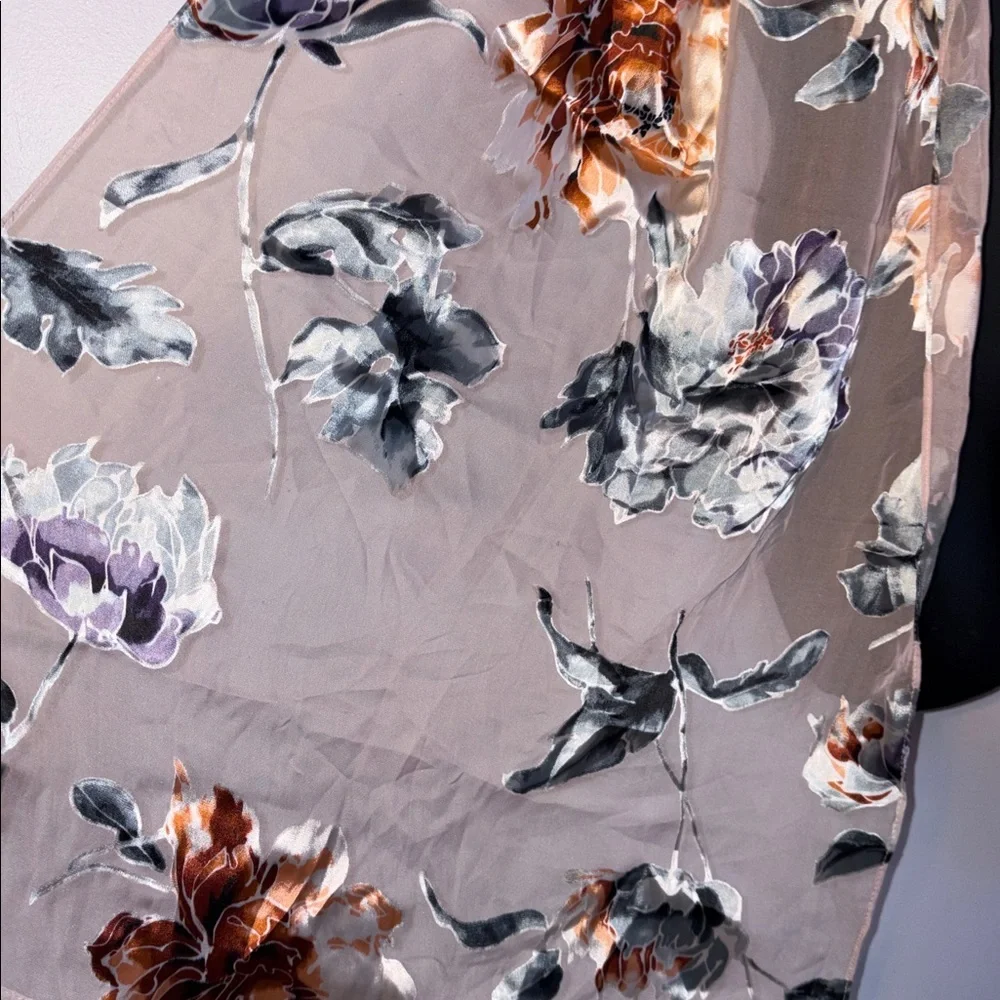 White House Black Market Silk Rayon Floral Burnout Oblong Scarf in Cameo Rose OS